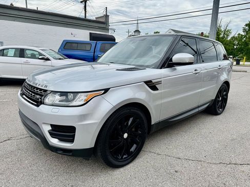 Used 2015 Land Rover Range Rover Sport SE AWD/4WD image 3
