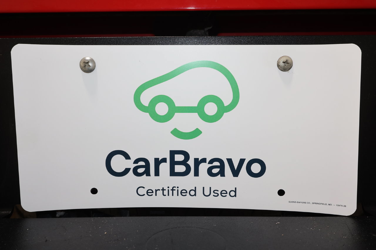 Used 2022 Chevrolet Silverado 1500 LT AWD/4WD image 39