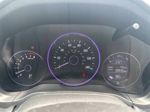 Used 2019 Honda HR-V LX image 16