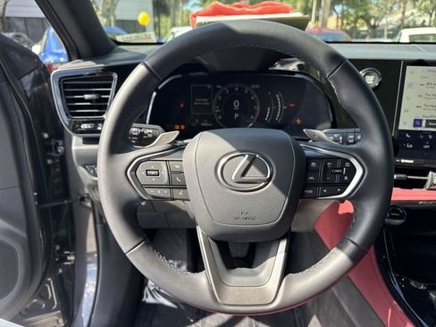 Used 2025 Lexus NX 250 FWD w/ Towing Package (2000 Lbs) image 14