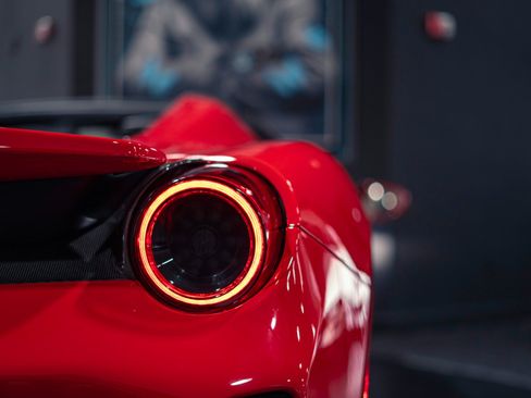 Used 2020 Ferrari 488 Pista Spider RWD image 39
