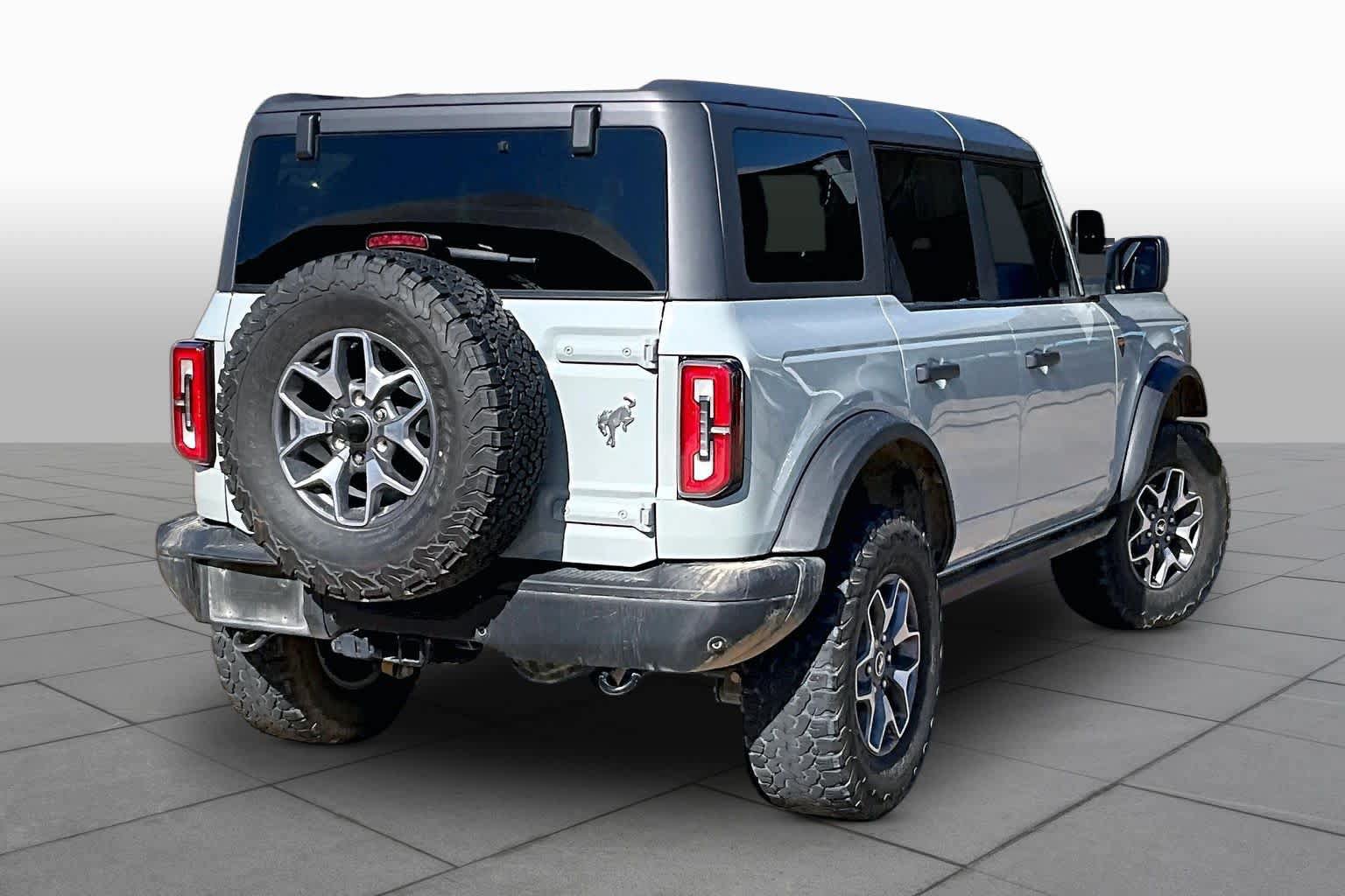 Used 2023 Ford Bronco Badlands AWD/4WD image 13