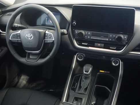 New 2026 Toyota Grand Highlander XLE image 30