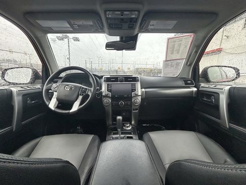 Certified 2022 Toyota 4Runner SR5 Premium w/ Moonroof Package image 18