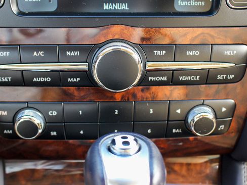 Used 2007 Bentley Flying Spur Flying Spur AWD/4WD image 22
