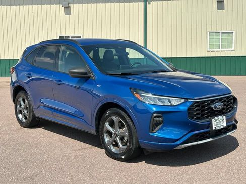 Used 2023 Ford Escape ST-Line AWD/4WD image 7