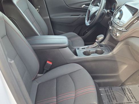 Used 2023 Chevrolet Equinox RS AWD/4WD image 6