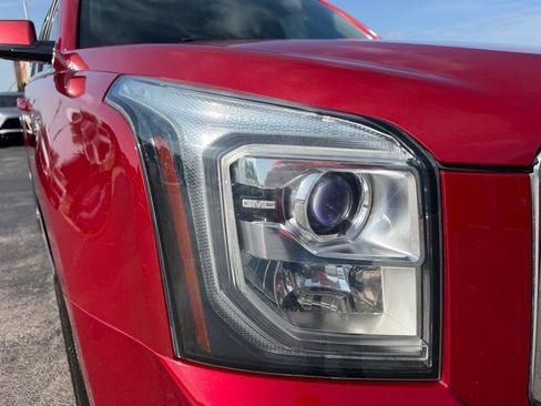 Used 2015 GMC Yukon SLE AWD/4WD image 4