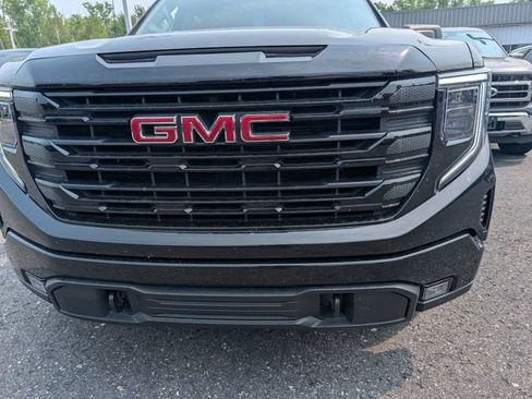 Used 2023 GMC Sierra 1500 Elevation w/ Preferred Package AWD/4WD image 14