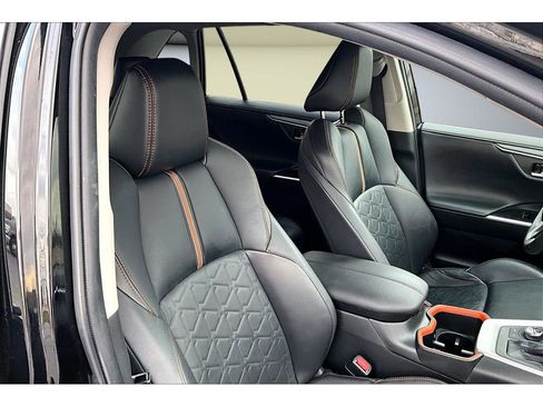 Used 2023 Toyota RAV4 Adventure image 8