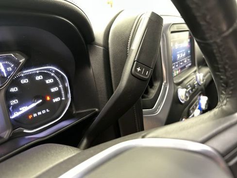 Used 2019 GMC Sierra 1500 SLT w/ X31 Off-Road Package AWD/4WD image 24