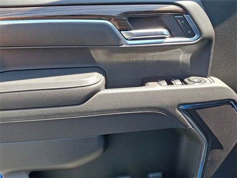 New 2025 Chevrolet Silverado 1500 LT image 8