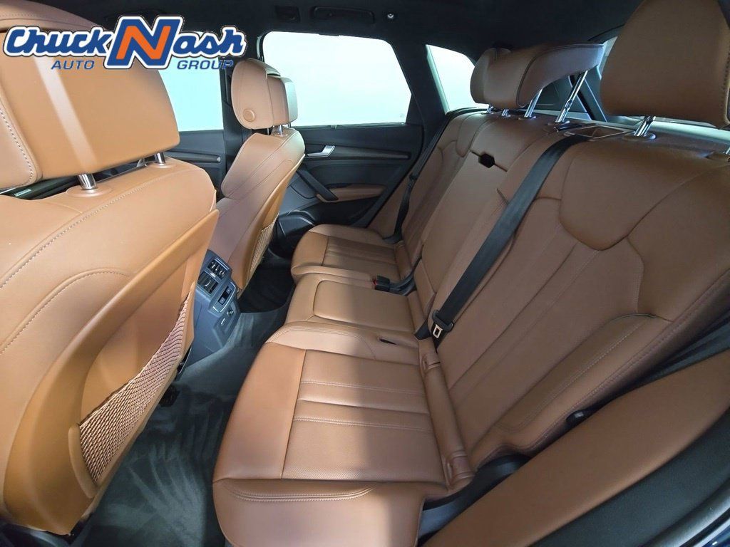 Used 2023 Audi Q5 2.0T Premium Plus w/ Premium Plus Package AWD/4WD image 6