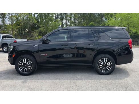 Certified 2024 GMC Yukon AT4 w/ Technology Package AWD/4WD image 6