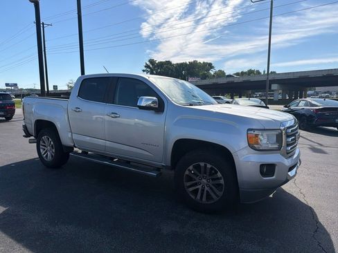Used 2019 GMC Canyon SLT w/ Driver Alert Package AWD/4WD image 3