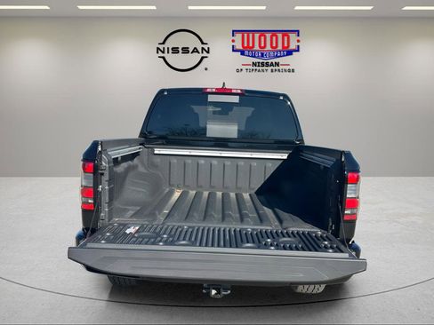 New 2025 Nissan Frontier PRO-4X w/ Pro Convenience Package image 4