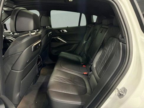 New 2026 BMW X6 M60i image 10