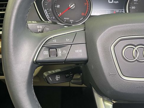 Certified 2023 Audi Q5 2.0T Premium w/ Convenience Package AWD/4WD image 38