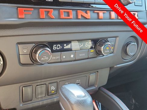 Used 2025 Nissan Frontier PRO-4X w/ Tow Package AWD/4WD image 14