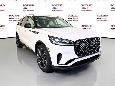 New 2026 Lincoln Aviator Reserve w/ Luxury Package image 1