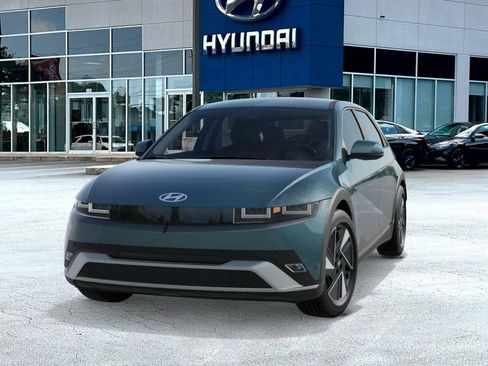 New 2026 Hyundai Ioniq 5 SE image 6