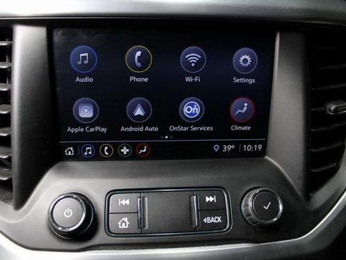 Used 2020 GMC Acadia SLE w/ Driver Convenience Package image 28