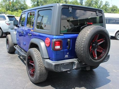 Used 2019 Jeep Wrangler Unlimited Sport S AWD/4WD image 9