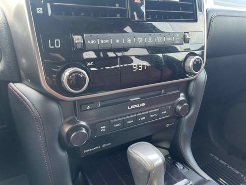 Used 2023 Lexus GX 460 Premium w/ Premium Package AWD/4WD image 17