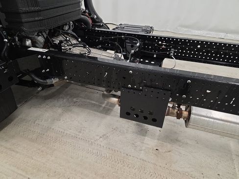 New 2026 Isuzu NPR RWD image 13