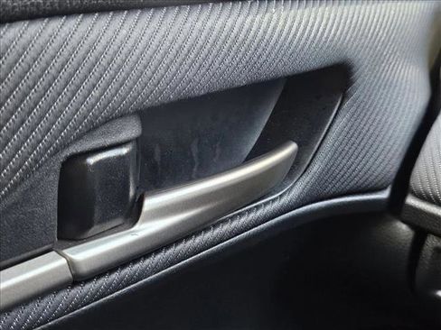 Used 2025 Toyota Camry SE image 17