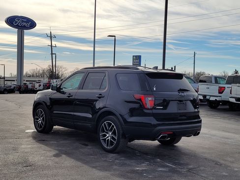 Used 2017 Ford Explorer Sport w/ Equipment Group 401A image 6