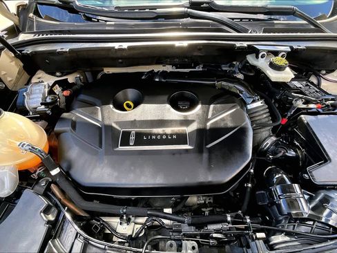 Used 2018 Lincoln MKC Select w/ Select Plus Package image 31