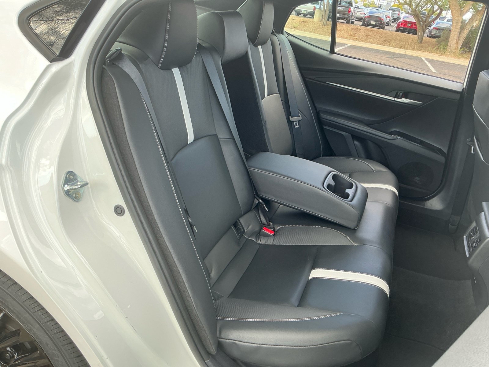Certified 2025 Toyota Camry SE FWD image 17