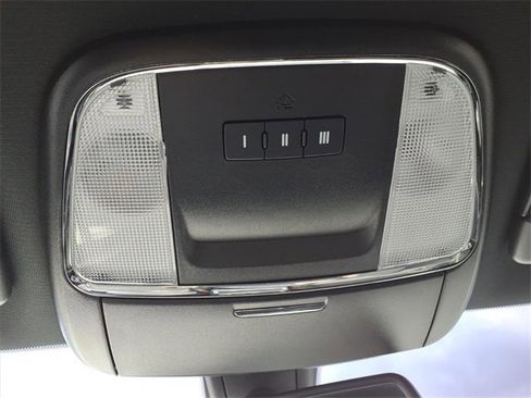 Used 2021 Dodge Charger Scat Pack w/ Driver Convenience Group image 30