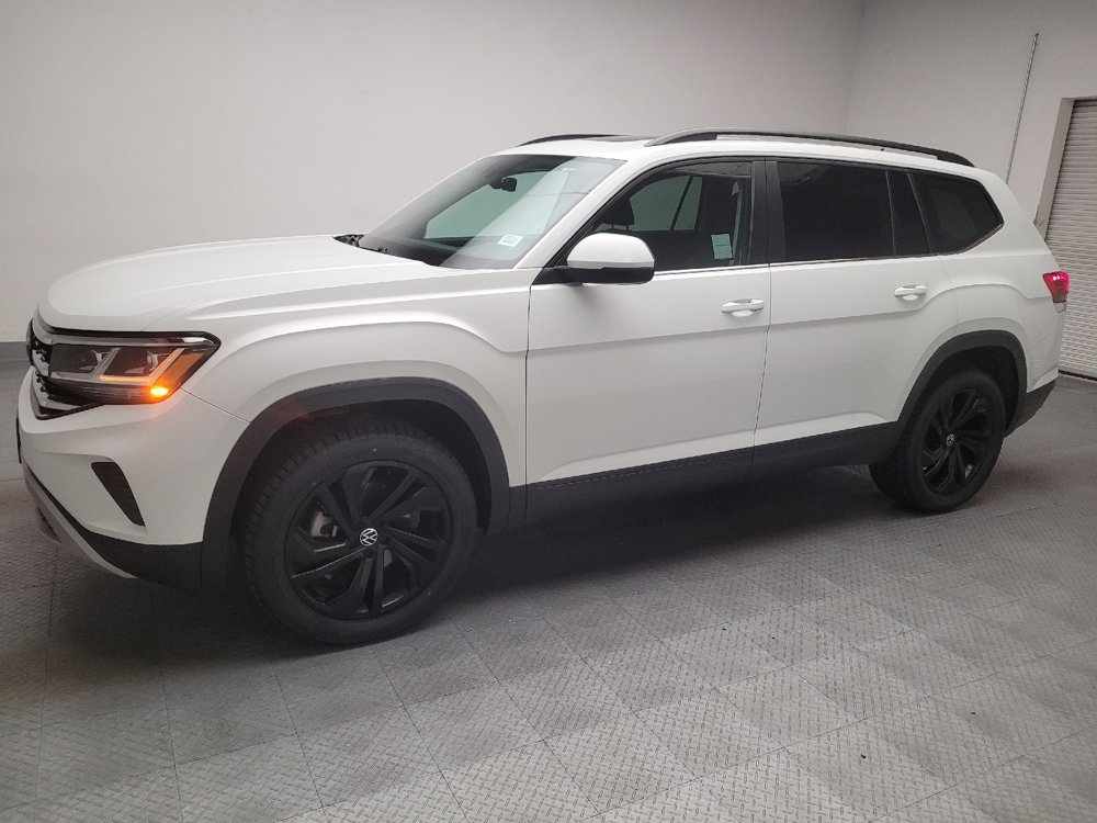 Used 2023 Volkswagen Atlas SE w/ Panoramic Sunroof Package AWD/4WD image 2