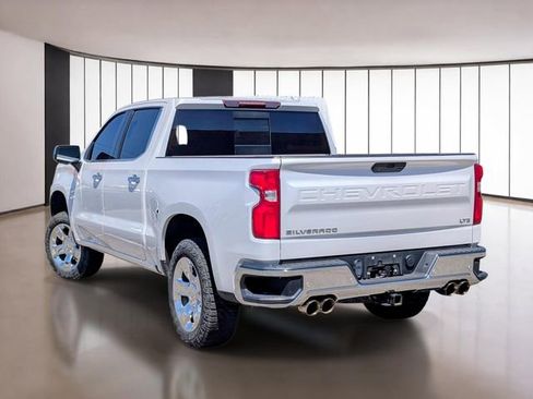 Used 2021 Chevrolet Silverado 1500 LTZ AWD/4WD image 8