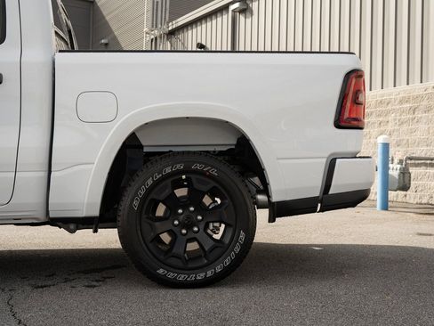 New 2026 RAM 1500 Big Horn AWD/4WD image 6