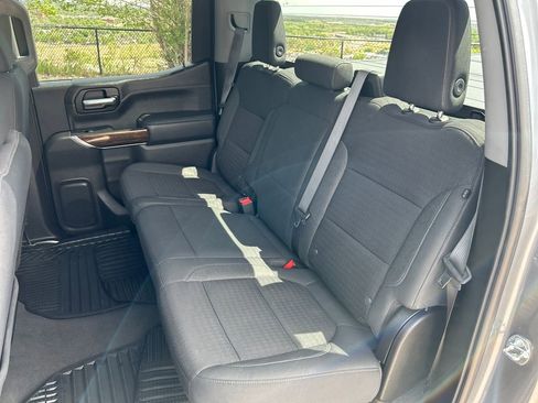 Used 2021 GMC Sierra 1500 SLE w/ X31 Off-Road Package AWD/4WD image 19