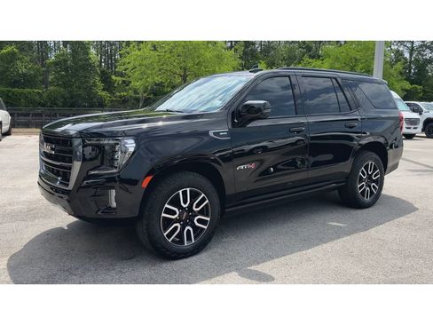 Certified 2024 GMC Yukon AT4 w/ Technology Package AWD/4WD image 5