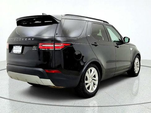 Used 2018 Land Rover Discovery HSE AWD/4WD image 5
