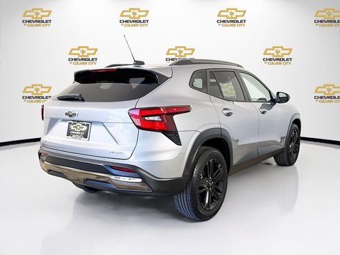 Used 2025 Chevrolet Trax ACTIV w/ Driver Confidence Package FWD image 8