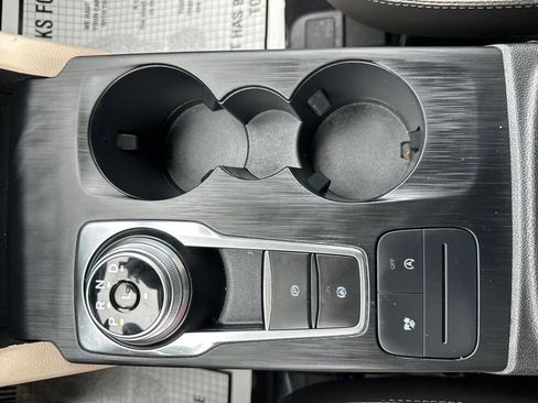 Used 2020 Ford Escape SEL image 28