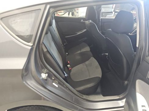 Used 2013 Hyundai Accent GS FWD image 16
