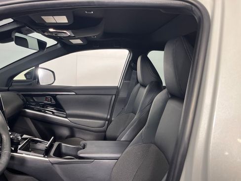 Used 2024 Toyota bZ4X XLE w/ Weather Package image 22