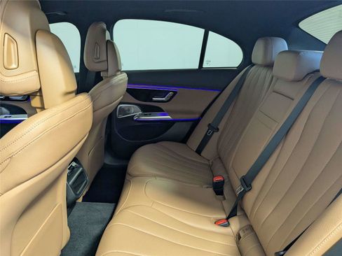 Used 2026 Mercedes-Benz E 350 Sedan image 37