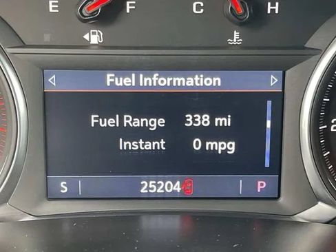 Used 2025 Chevrolet Blazer LT FWD image 43