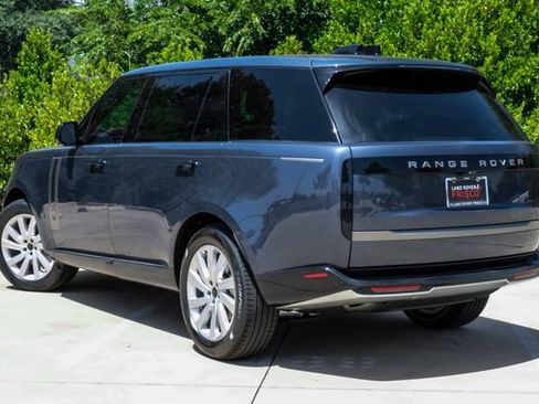 New 2026 Land Rover Range Rover Long Wheelbase SE AWD/4WD image 13