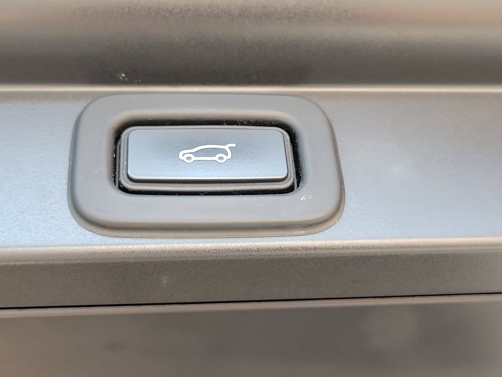Used 2023 Land Rover Range Rover SE AWD/4WD image 23