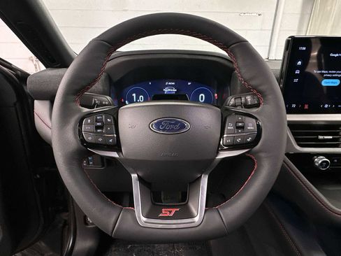 New 2026 Ford Explorer ST w/ Sun And Sound Package image 7