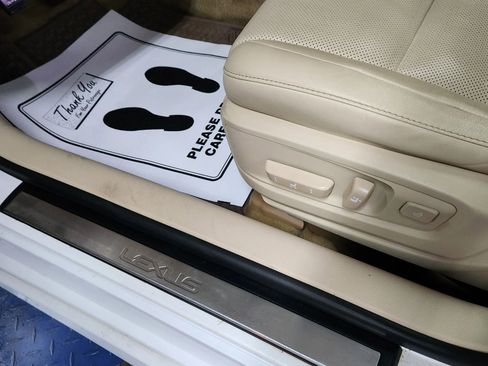 Used 2015 Lexus ES 350 image 10